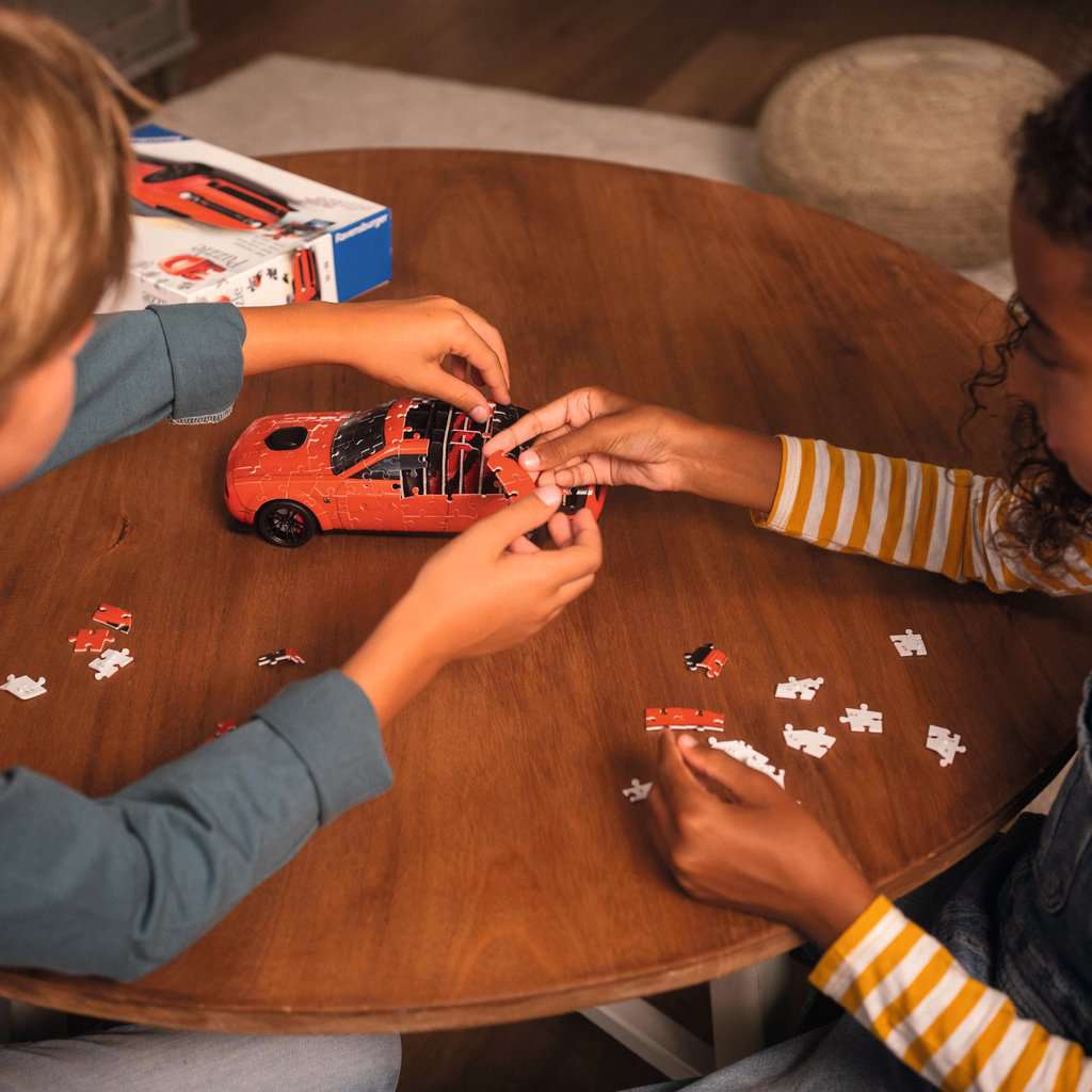 דודג׳ "Challenger SRT Hellcat Redeye Widebody" אדומה - פאזל תלת מימד 108 חלקים RAVENSBURGER