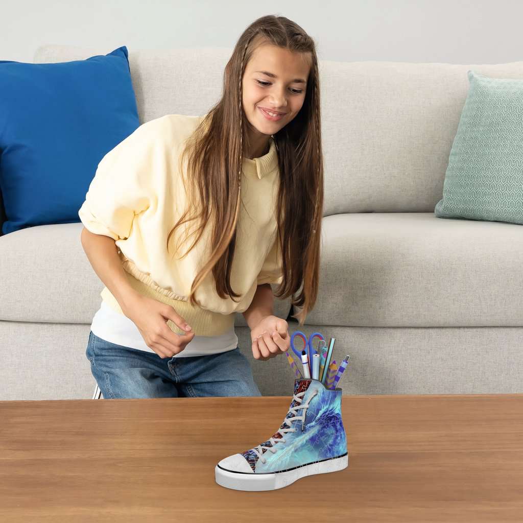 סניקרס דרקונים - פאזל תלת מימד 108 חלקים עם ארגונית לכלי כתיבהס RAVENSBURGER